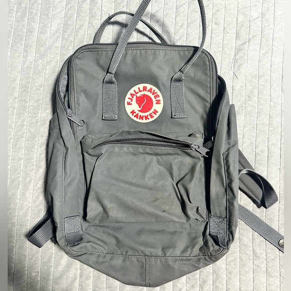 Used fjallraven Kanken book bag - Picture 1 of 5